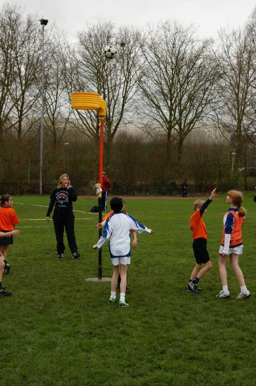 Korfbal E2 3 april 2010-17.JPG